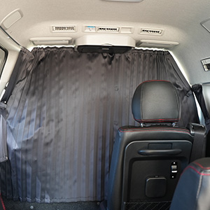 Toyota HiAce Commuter Van no carrier with USB outletCurtain 1 for changing clothes (specifying infection control)